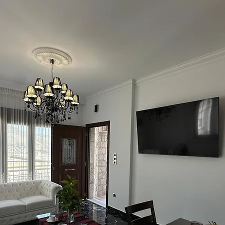 Eleni's Luxury - *